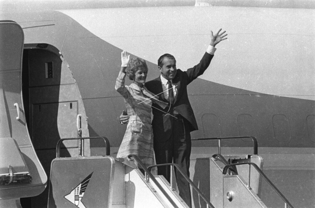 UNITED STATES PRESIDENT RICHARD NIXON VISITS