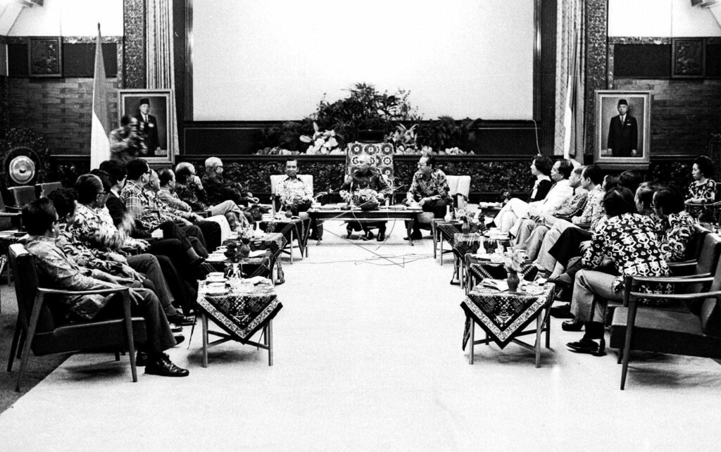 Vice President Adam Malik With OANA Annual Meeting Participants