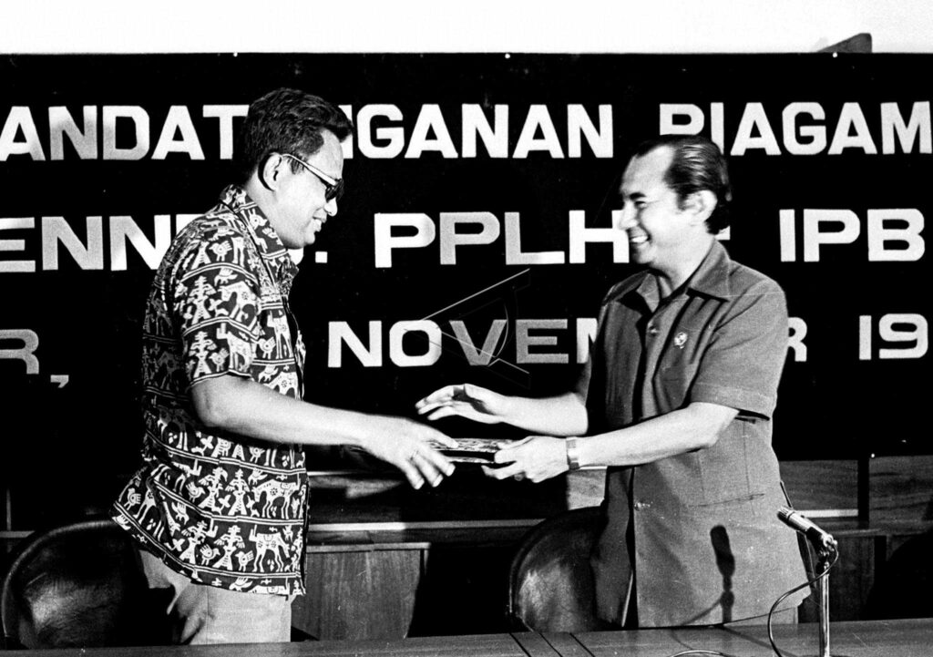 State Minister for Development and Environmental Supervision Cooperate With IPB