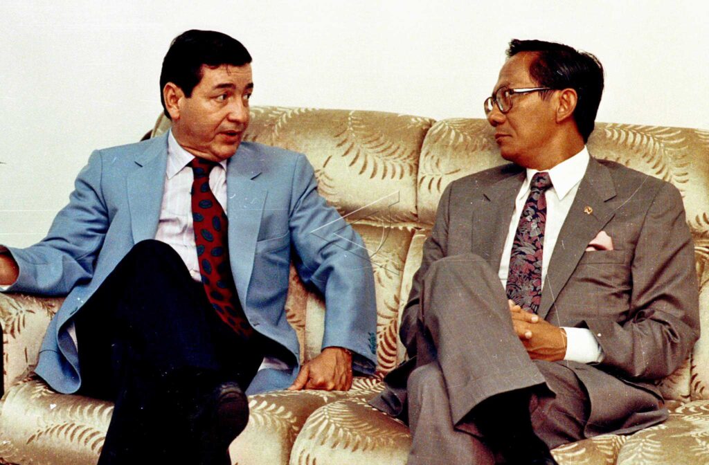 MENTAMBEN BERTEMU MENTERI PERINDUSTRIAN VENEZUELA