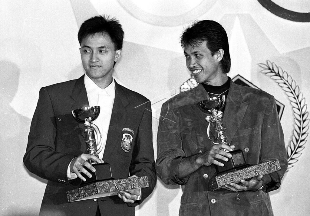 RICKY SUBAGJA DAN REXY MAINAKY