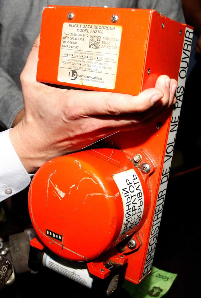 Sukhoi superjet 100 Flight Data Recorder
