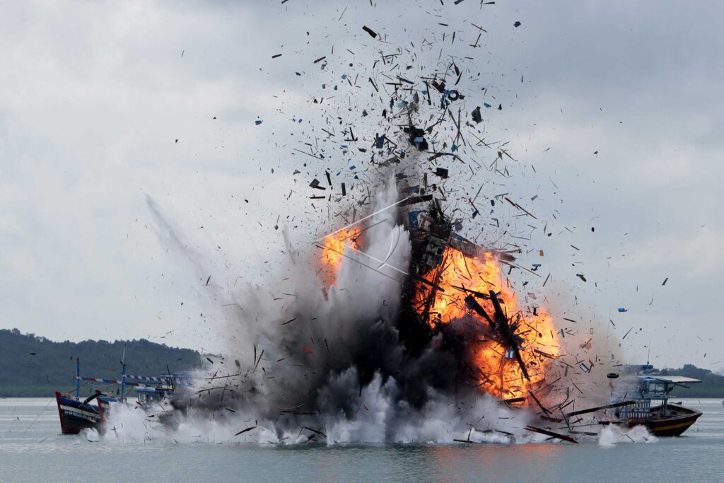 SIX VIETNAM SHIPS ARE EXPLODED