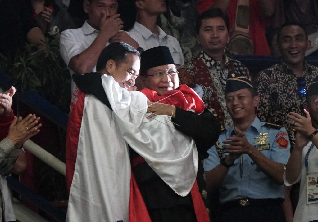 JOKOWI AND PRABOWO HUG EACH OTHER