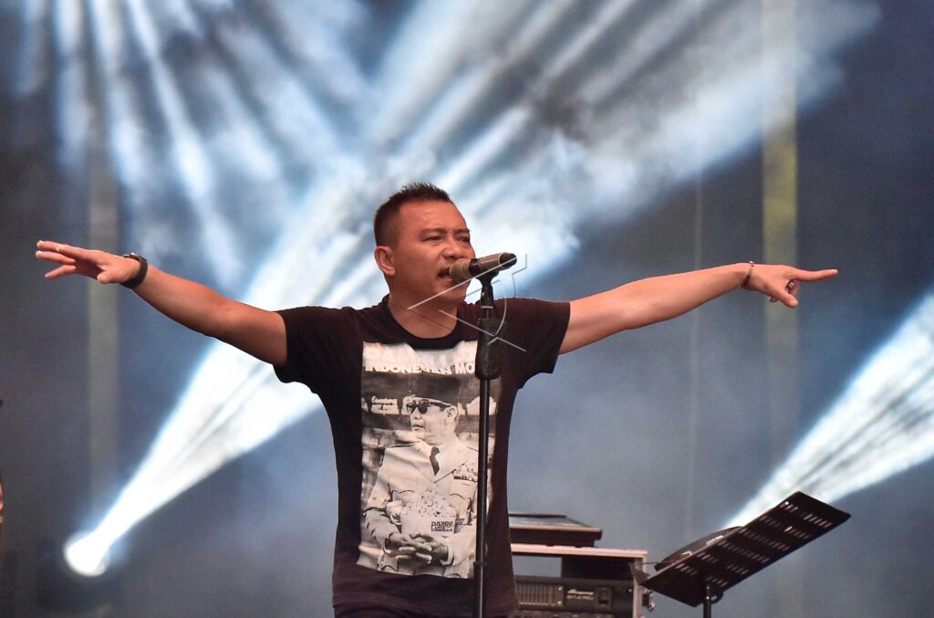 90’S FESTIVAL