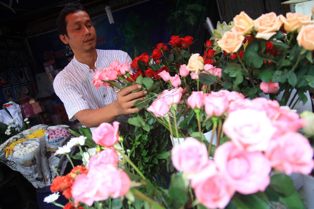 ROSES PRICE INCREASES