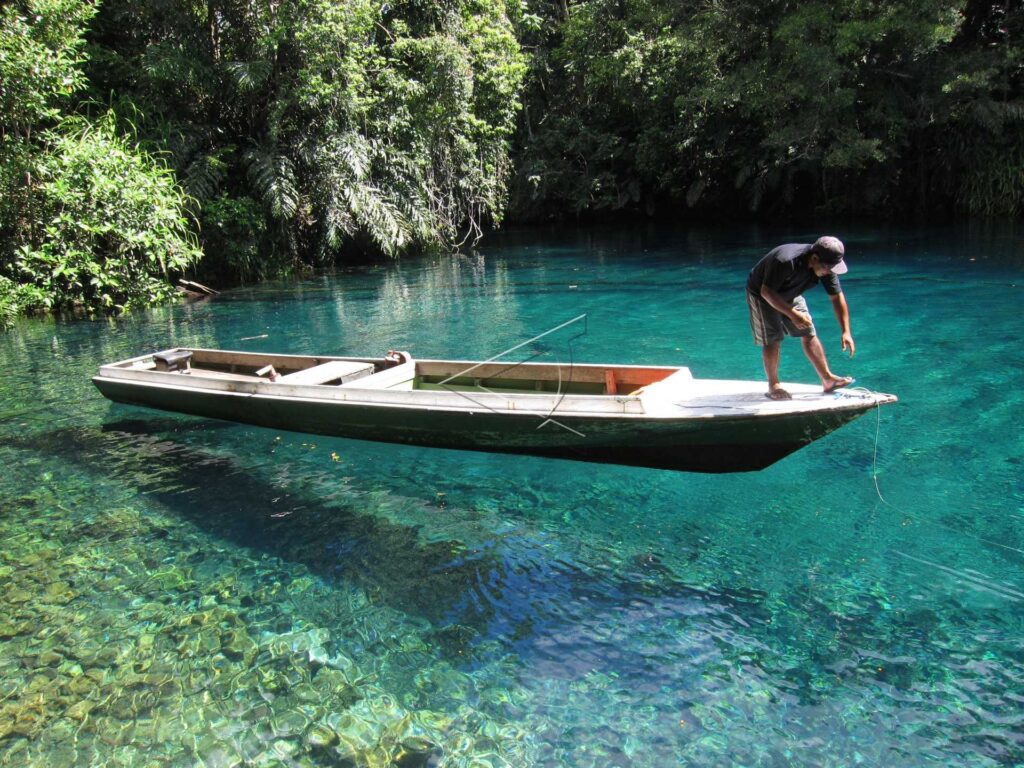 EKOWISATA LABUAN CERMIN