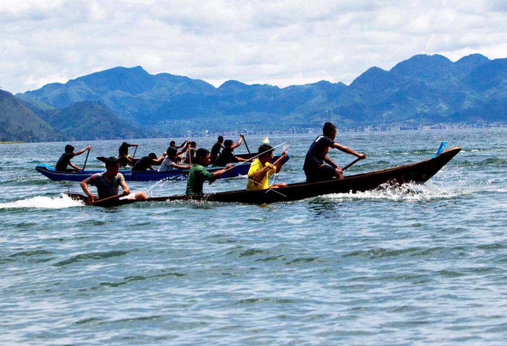 TRADITIONAL BOAT RACE