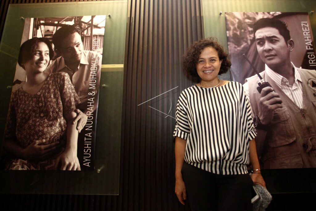 NYANYIAN MUSIM HUJAN MOVIE