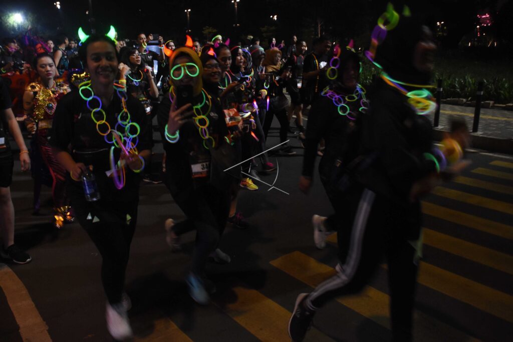 GLOWING NIGHT RUN 5K