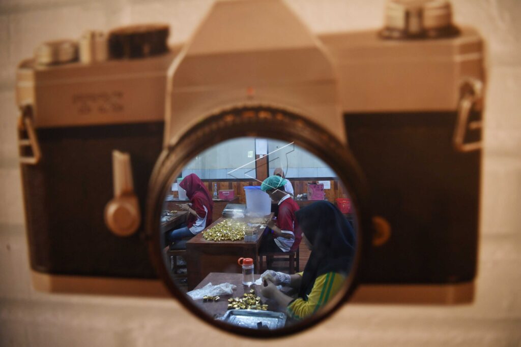 KAMPUNG COKLAT BLITAR