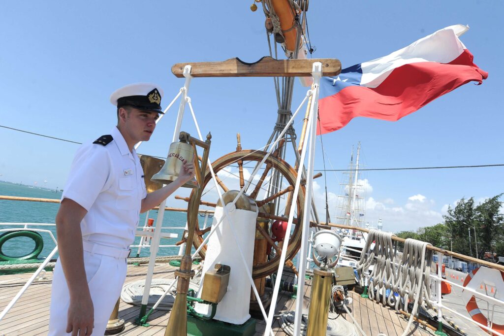 KUNJUNGAN KAPAL LATIH CHILE