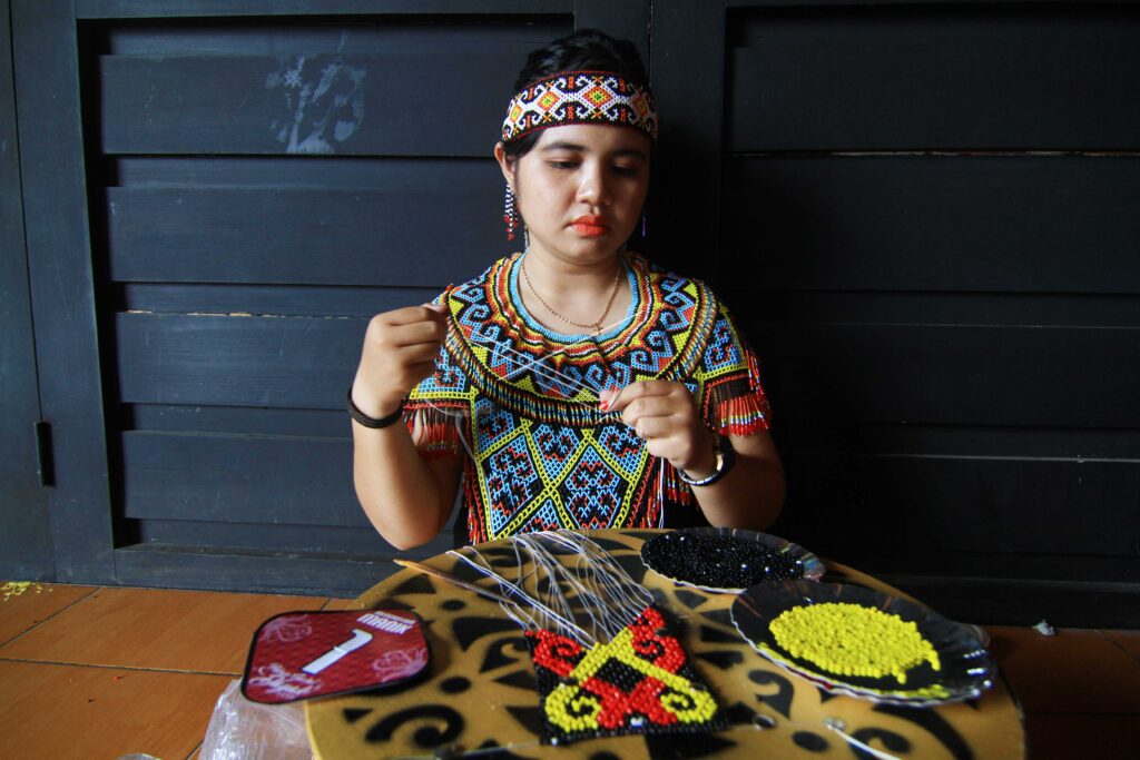 BEAD CRAFTING FROM DAYAK TRIBE