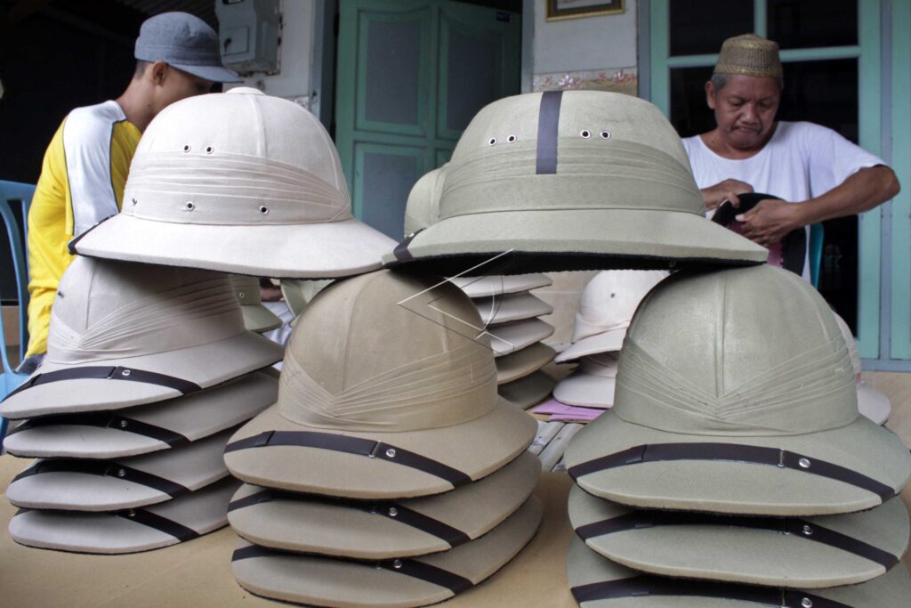 POLKA HAT HANDICRAFTS