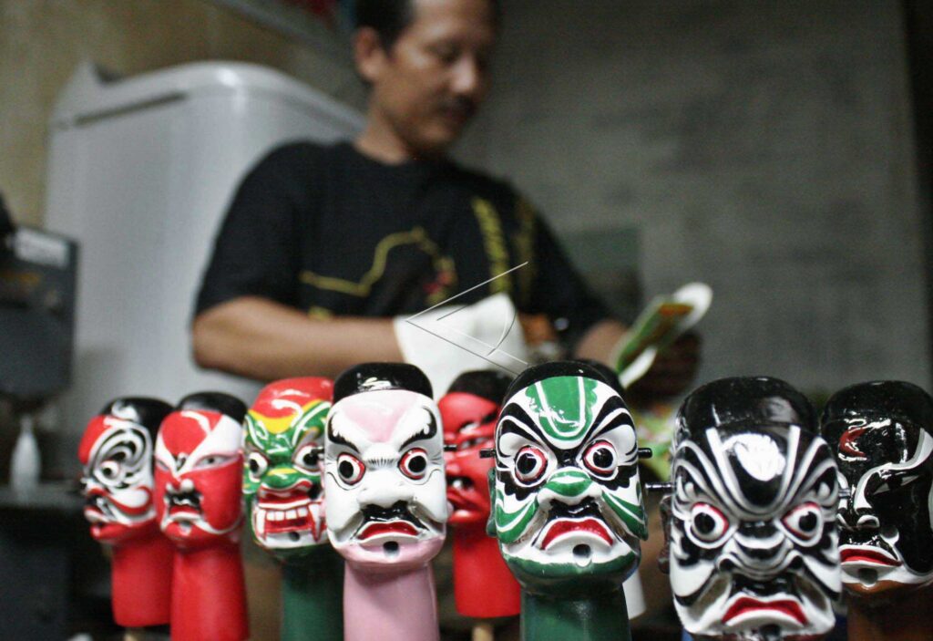 POTEHI WAYANG CRAFTS