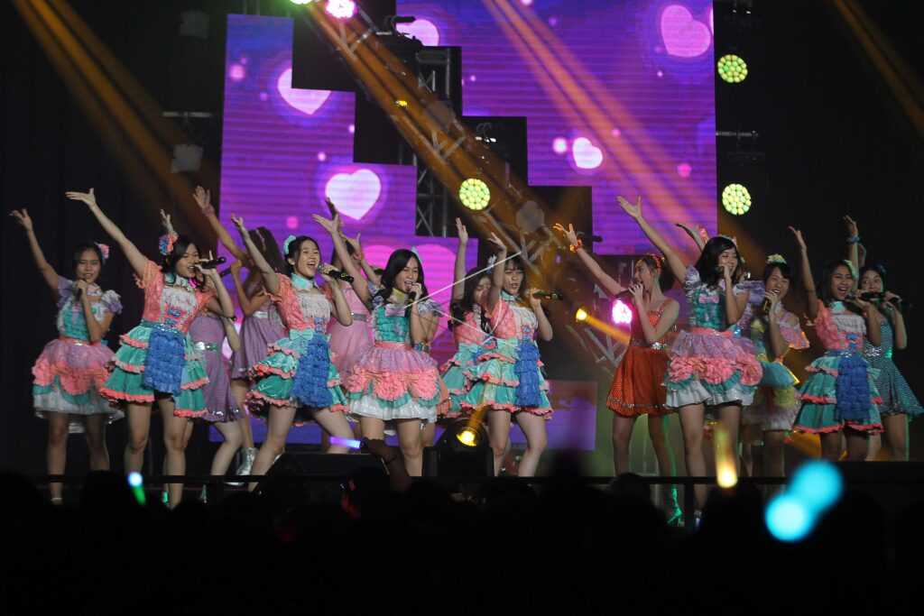 THE EIGHT YEAR JKT48 CONCERT
