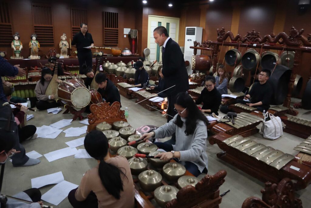 GAMELAN CLASS AT CCOM BEIJING