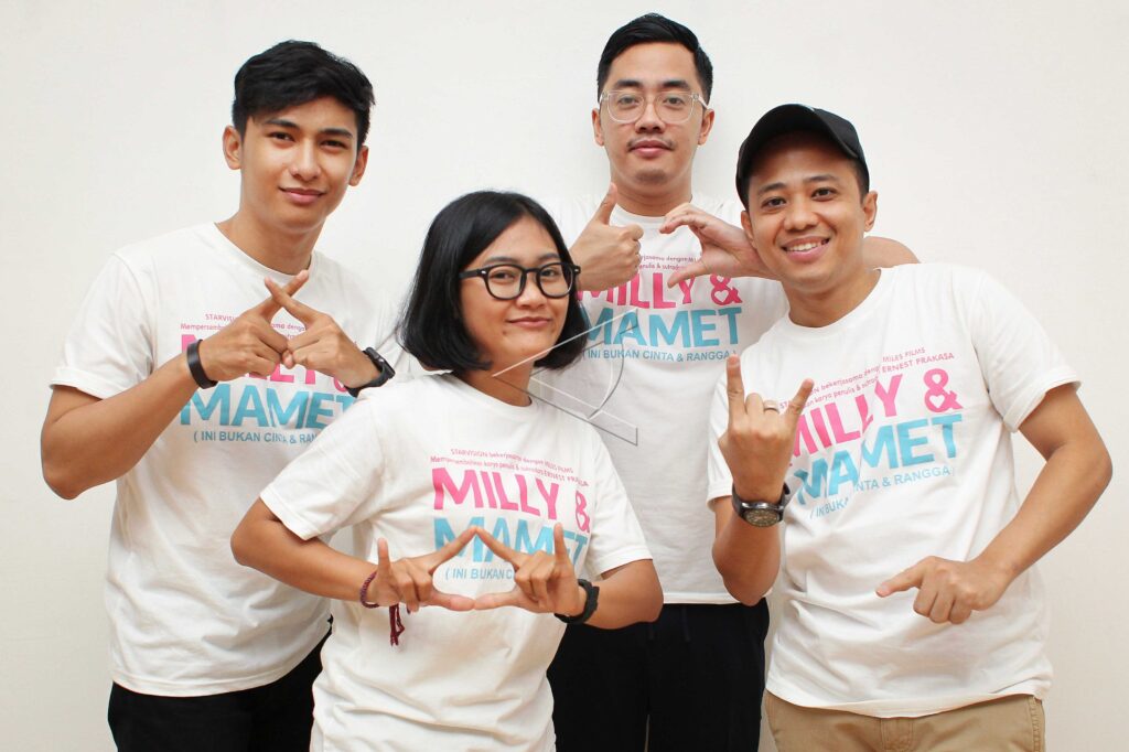 KUNJUNGAN MEDIA PEMERAN FILM MILLY DAN MAMET