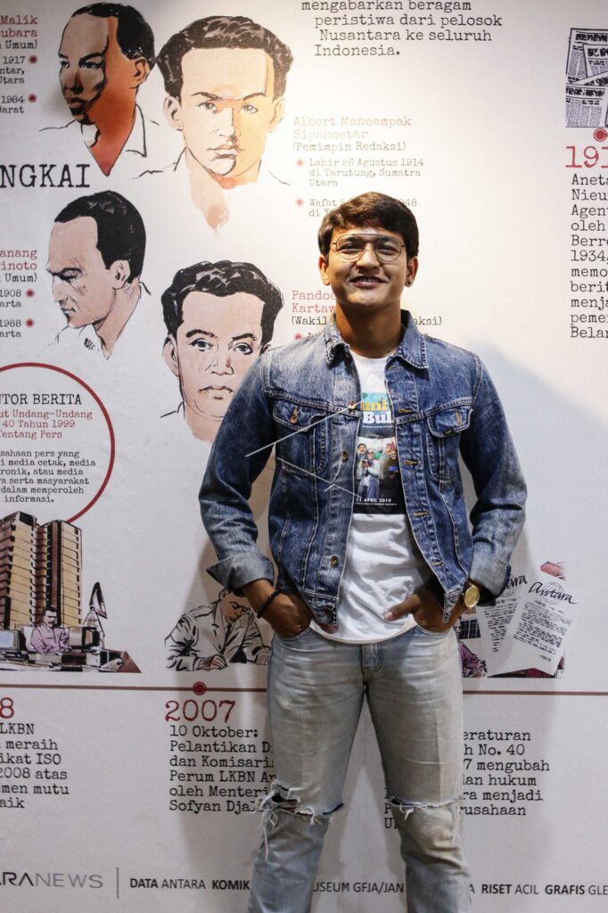 BUMI ITU BULAT MOVIE