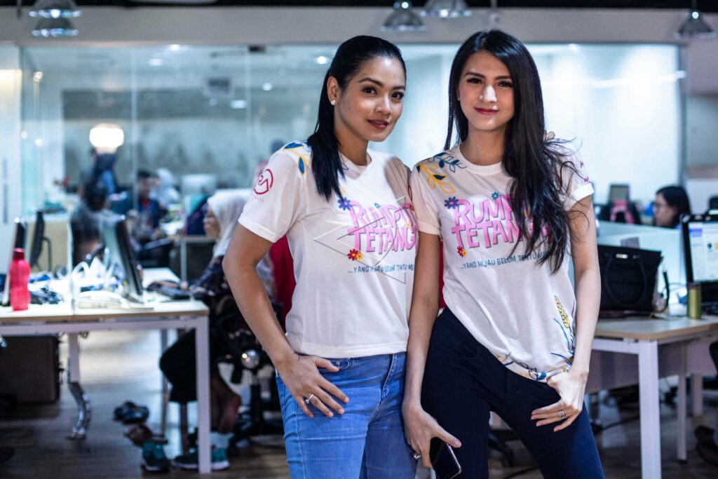 RUMPUT TETANGGA MOVIE