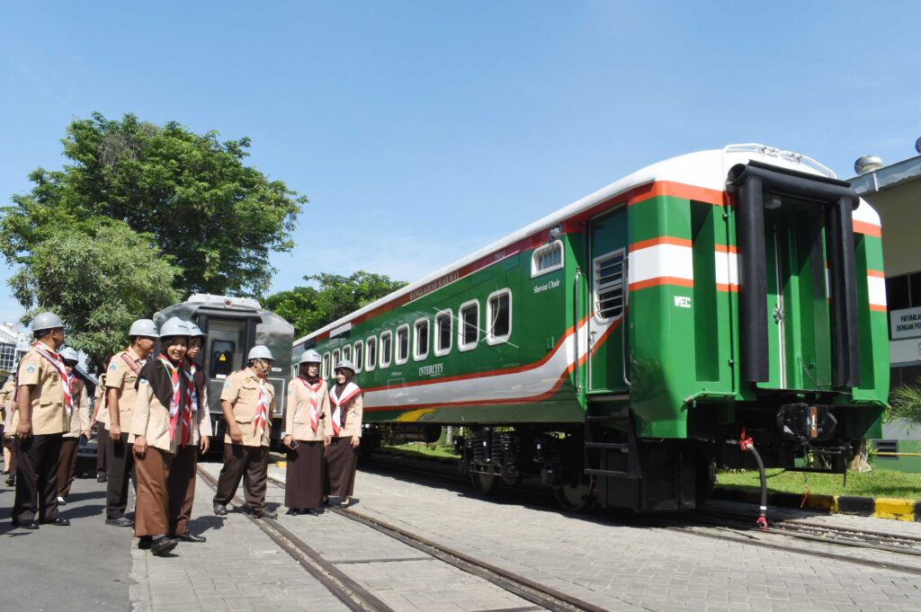 PT INDUSTI KERETA API (INKA)