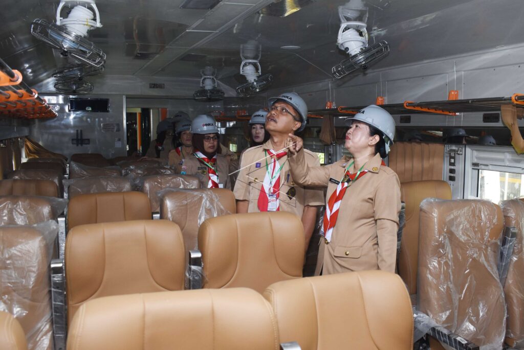 PT INDUSTI KERETA API (INKA)