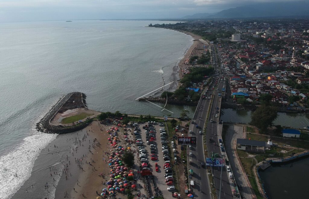 PADANG BEACH TOURISM
