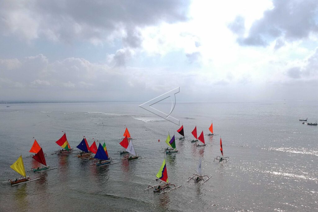 JUKUNG BOAT COMPETITION IN SANUR VILLAGE FESTIVAL
