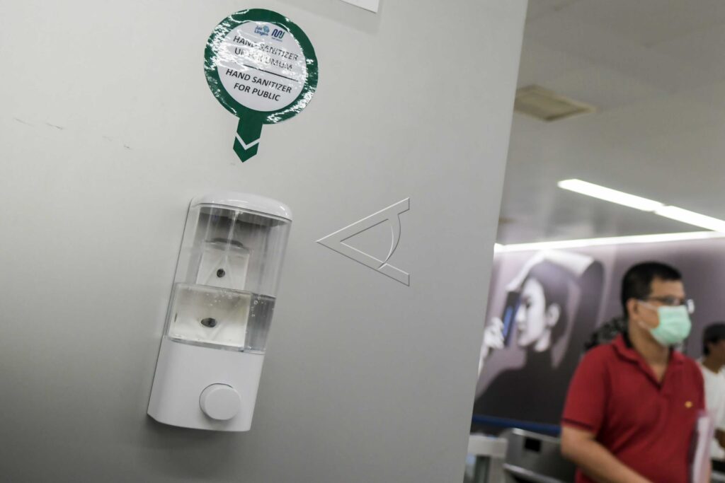 MRT SEDIAKAN ANTISEPTIK