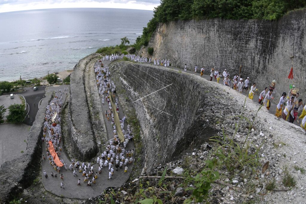 MELASTI RITUAL IN MELASTI BEACH