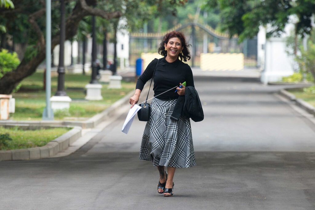 SUSI PUDJIASTUTI AT MERDEKA PALACE