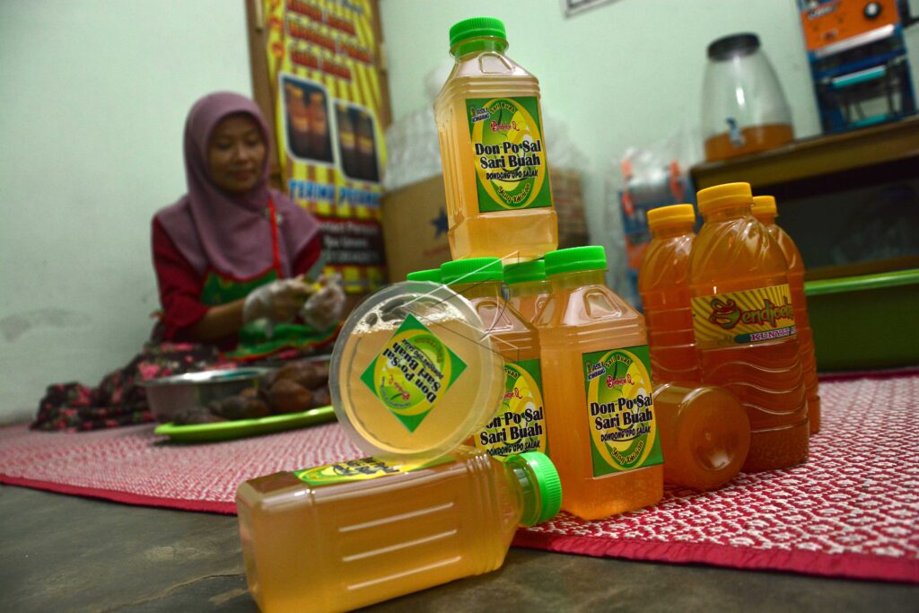 HOME INDUSTRY FRUIT JUICE DRINKS