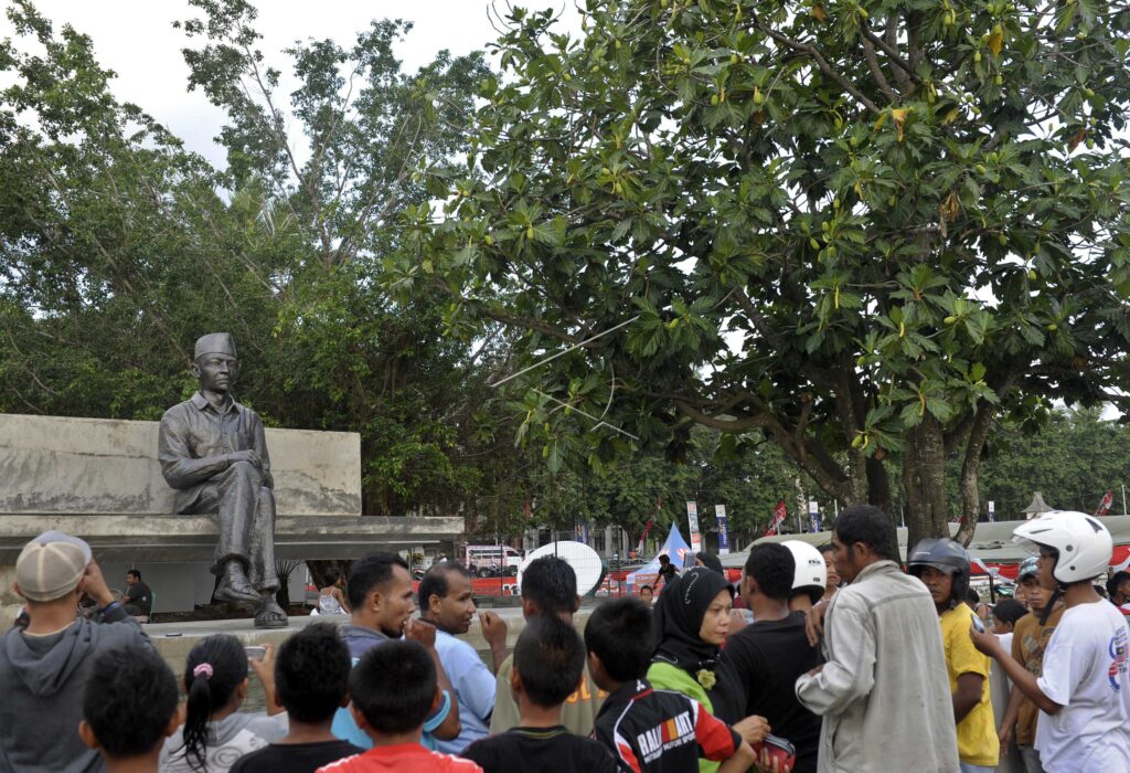 MONUMEN BUNG KARNO