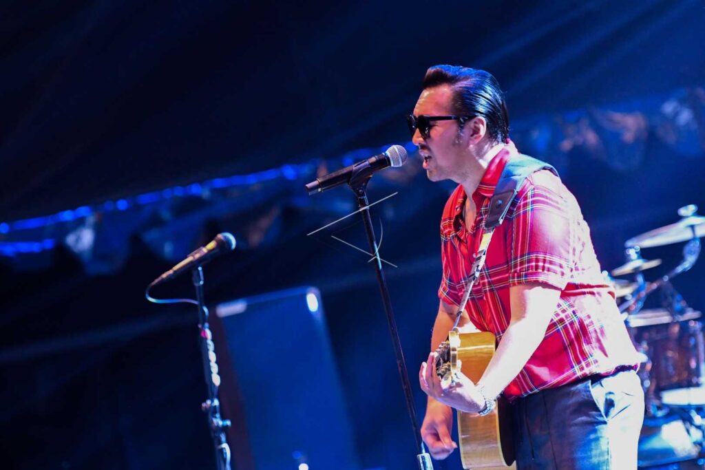 NAIF AT THE 90’S FESTIVAL