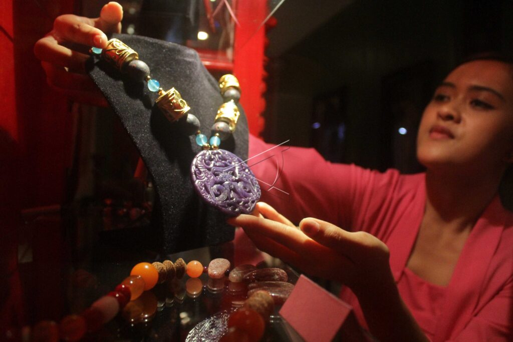 ETHNIC JEWELRY EXHIBITION