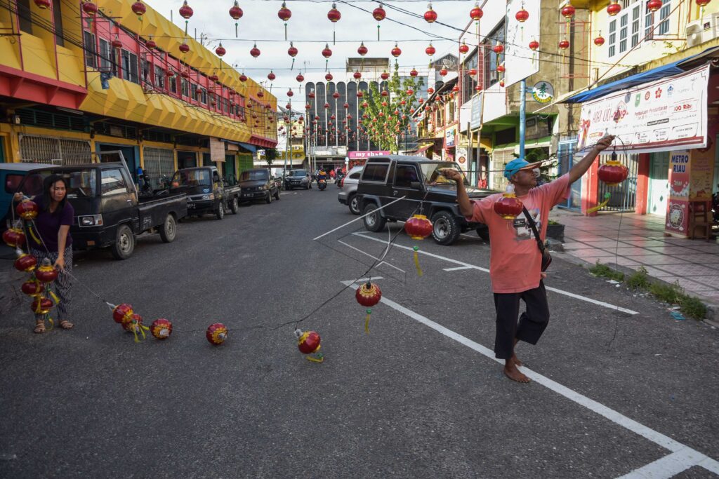 PASANG LAMPION IMLEK