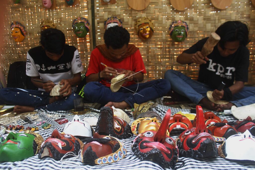 PANJI MASK CRAFTS