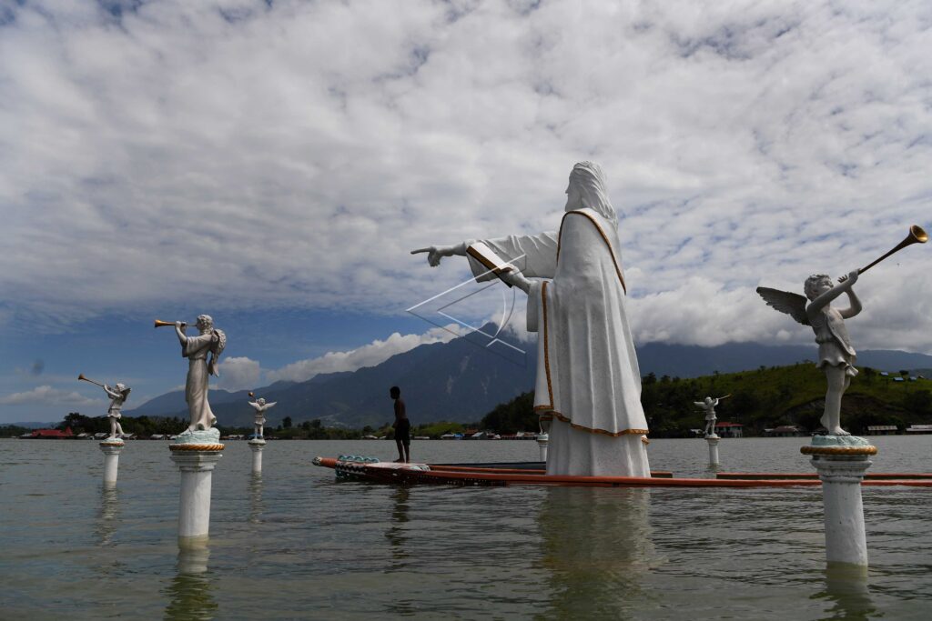 Statue of Jesus in Sentani