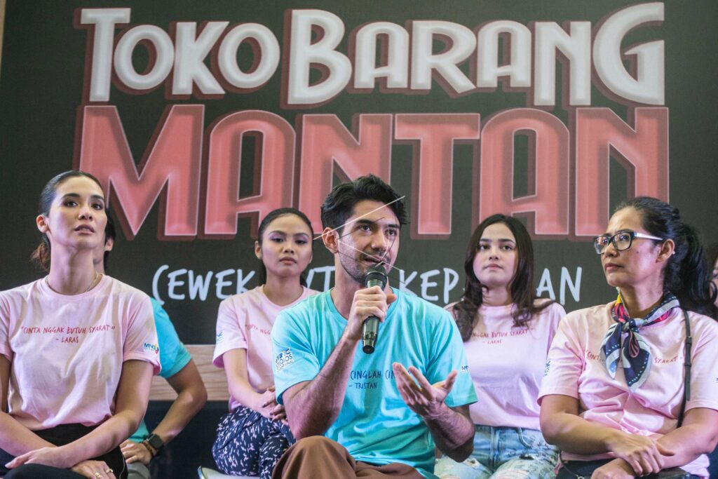 PELUNCURAN FILM TOKO BARANG MANTAN
