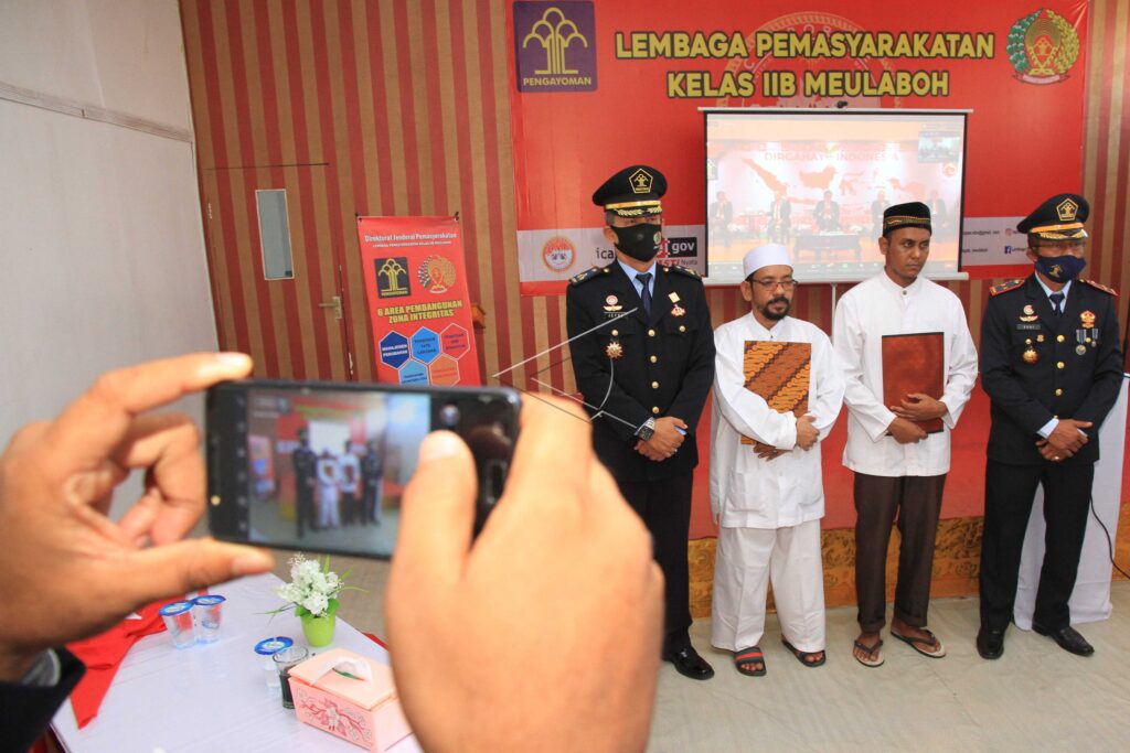 PEMBERIAN REMISI TAHANAN SERENTAK