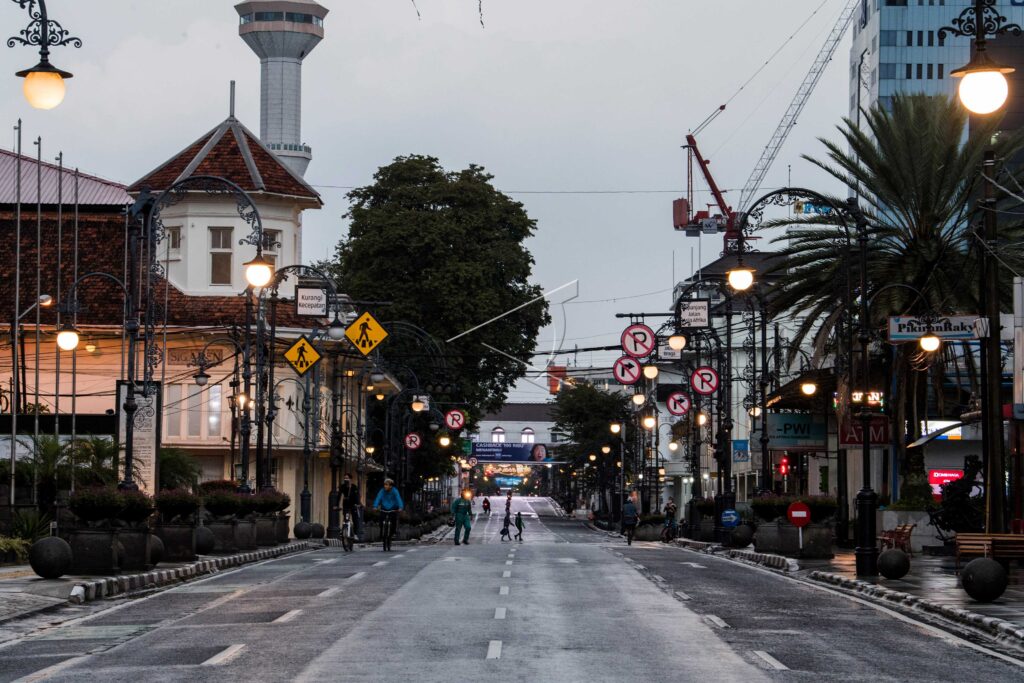 JELANG PENERAPAN PSBB DI BANDUNG RAYA
