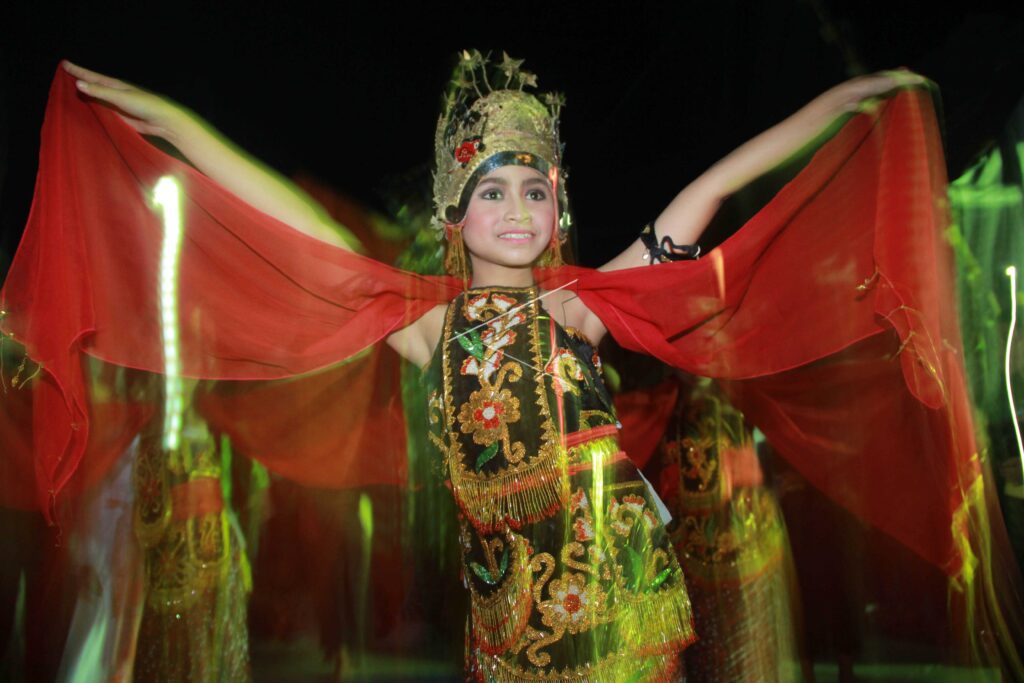 Temenggungan Tourism Village Art Performance