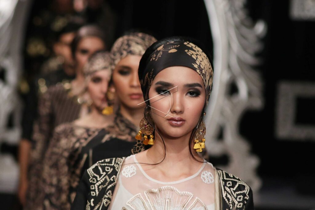 DENNY WIRAWAN FASHION SHOW