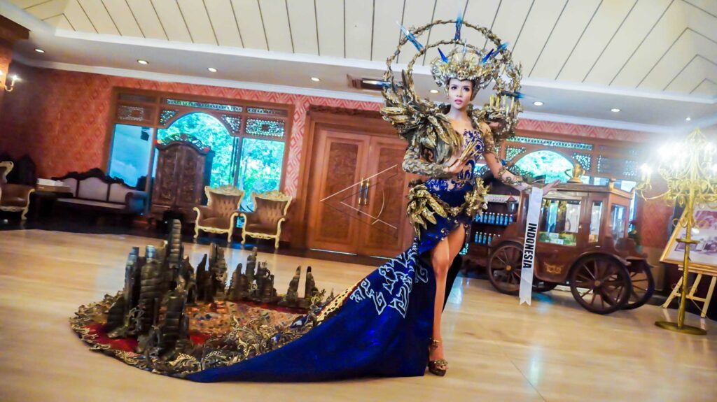 FASHION SHOW BEFORE MGI 2017