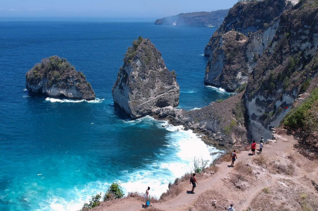 DIAMOND BEACH IN NUSA PENIDA