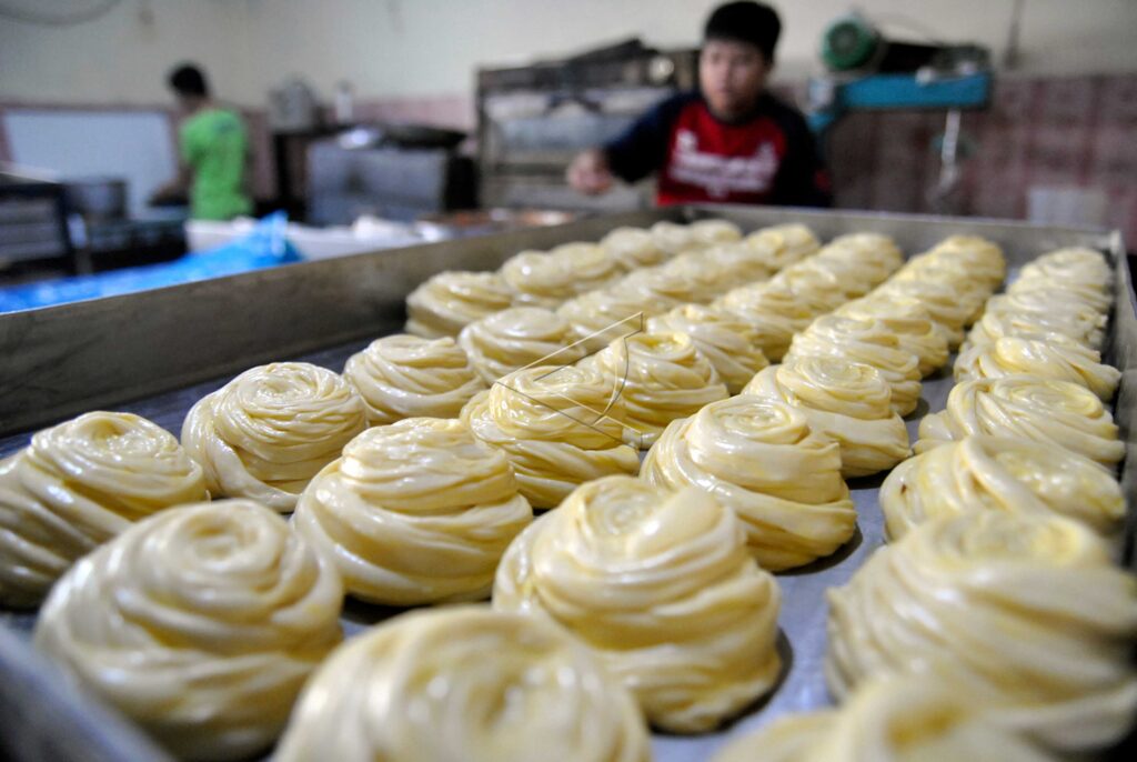 BUNS BREAD PRODUCTION