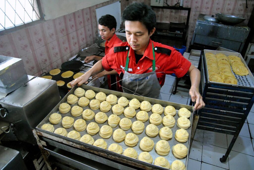 BUNS BREAD PRODUCTION