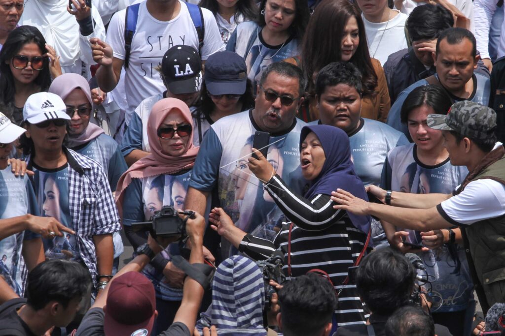 PROMO FILM AKHIR KISAH CINTA SI DOEL