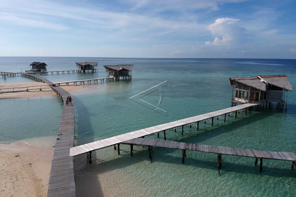 PULO CINTA ECORESORT