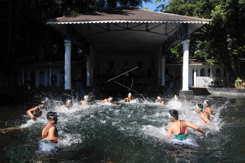 RITUAL PADUSAN SAMBUT RAMADHAN